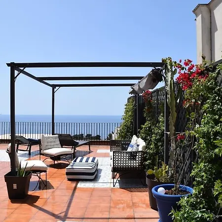 Casa Vera, *